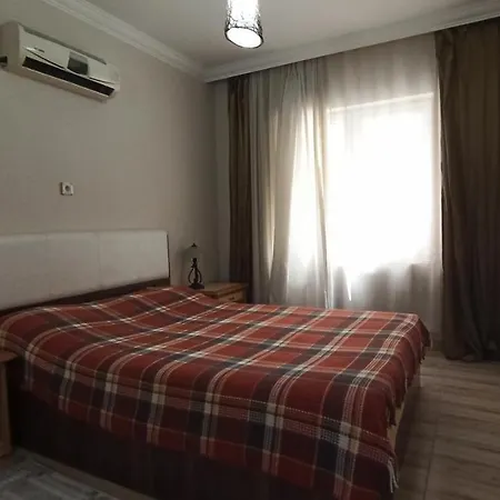 Διαμέρισμα Квартира В Центре Аланьи *